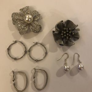 Lia Sophia pack of earrings and pins/broochs
